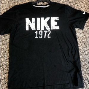 Men’s Nike t-shirt